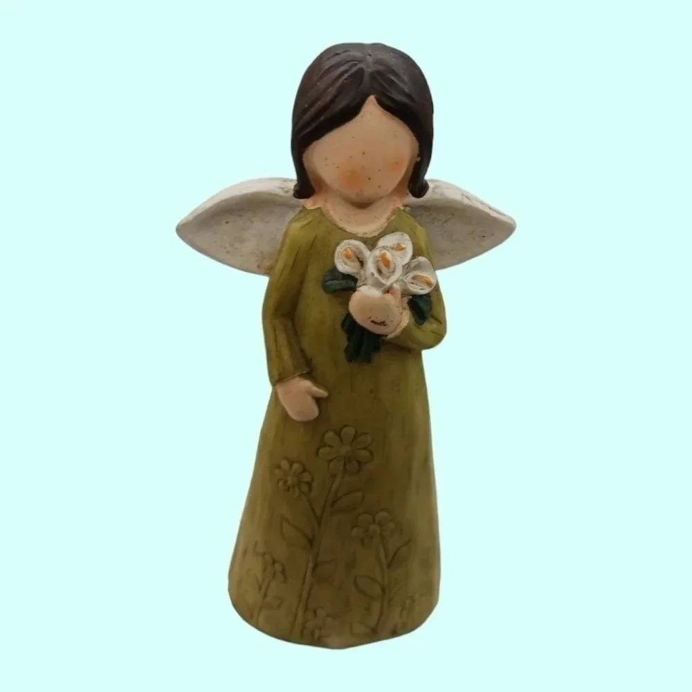 Vtg Angel of the flower figurine wings resin